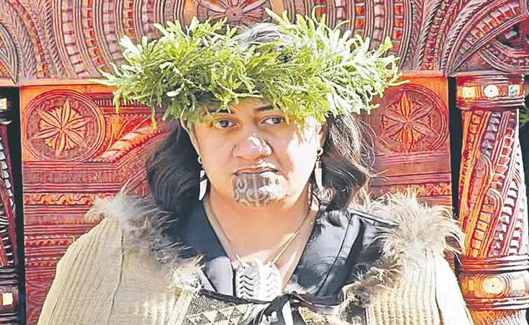 New Zealand Maori crowns Kings daughter as new queen