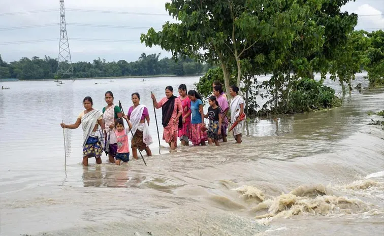 Ministry of Home Affairs releases 5858.60 crore to 14 flood affected