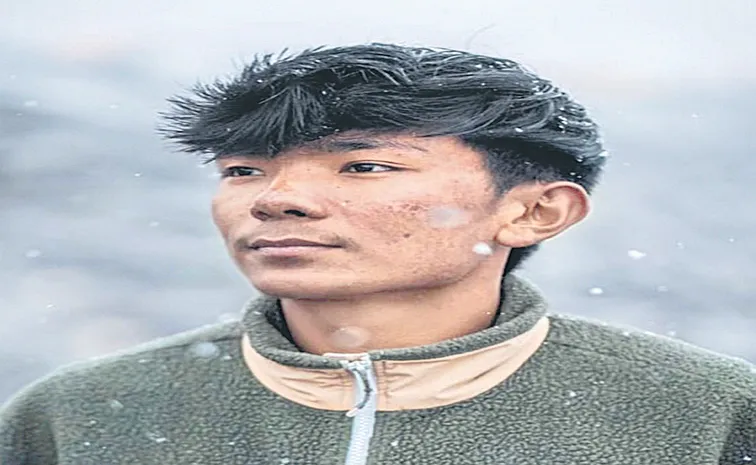 Nepal teen breaks record by climbing Earth highest mountains