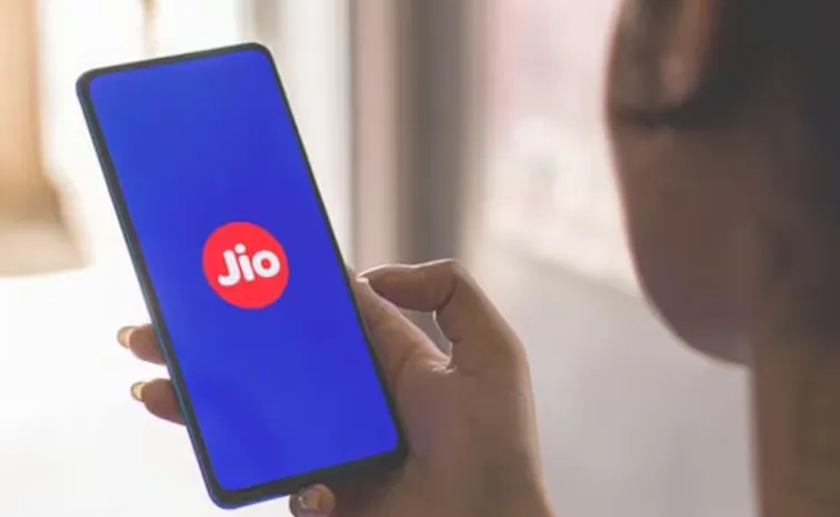 Jio introduces Rs 1028 and Rs 1029 plans see all new perks