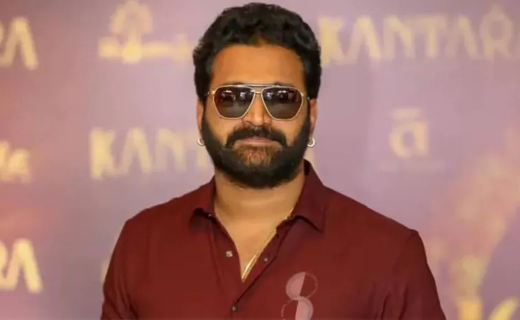 Rishab Shetty Play Key Role In Prasanth Varma Jai Hanuman Movie
