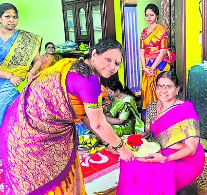 నేడు అట్ల తదియ 