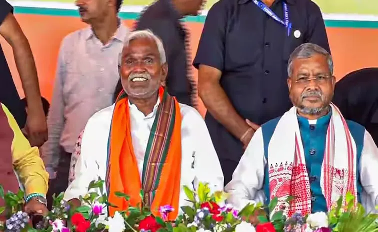 Champai Soren Babulal Marandi Sita Soren in BJP first list for Jharkhand