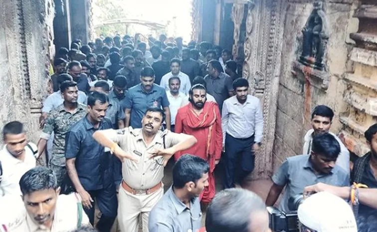 Deputy Cm Pawan Kalyan Ignored The Rules Of Ttd