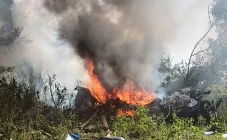 Helicopter Crash In Pune 3 Dead
