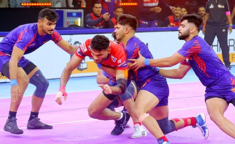 Pro Kabaddi 2024: UP Yoddhas Beat Dabang Delhi