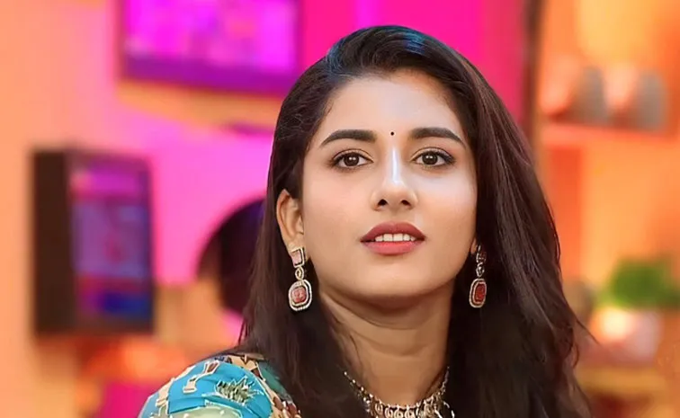 Bigg Boss Telugu 8: Vishnu Priya New Mega Chief of BB House
