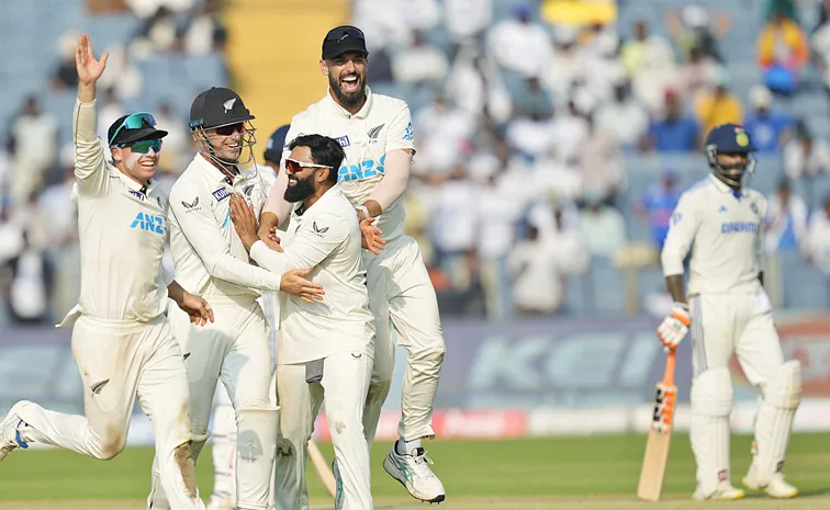 India’s 12-year streak at home ends as New Zealand bring 18-series record to grinding halt
