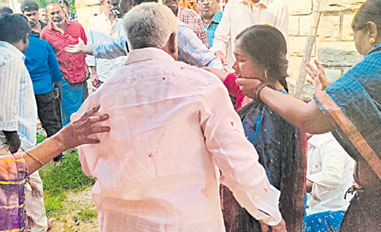 husband Cut His Wife Throat