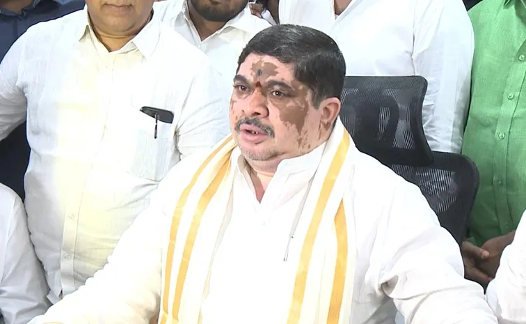 Ponnam Prabhakar Counter To Ktr On Raj Pakala Farm House Issue