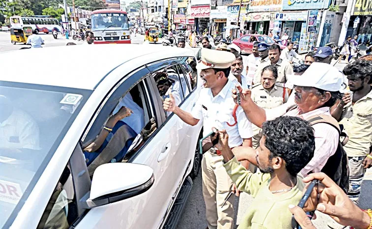 Ci Misbehavior Against Chittoor Mayor