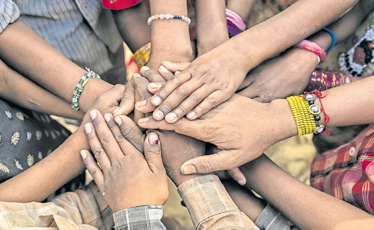 Sakshi Guest Column On Secular India