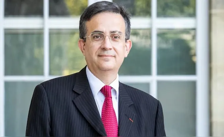 French Ambassador Thierry Mathou Mobile Phone found after Stolen