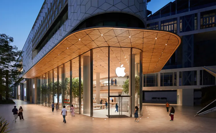apple plans to open more retail stores in india