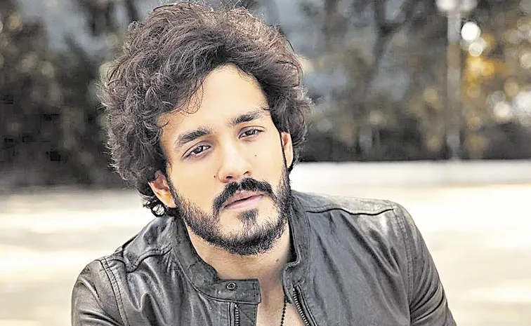 Actor Akhil Akkineni condemns Konda Surekha comments