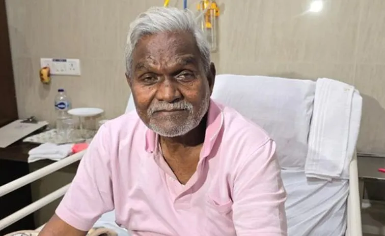 Champai Soren admitted to hospital in Jamshedpur