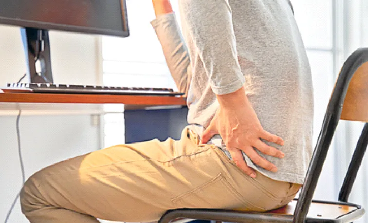 People Who Sit All Day Will Face Many Health Problems