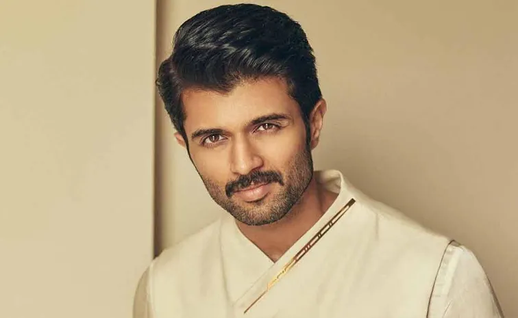 Tollywood Hero Vijay Devarakonda As Brand Ambassidor for Famous Company