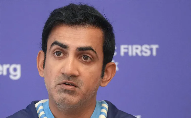 Gambhir Left Fuming At Ricky Ponting 2 Hundreds In 5 Years Remark For Kohli