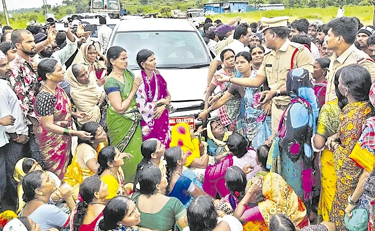 telangana farmers against land takeover for pharma project