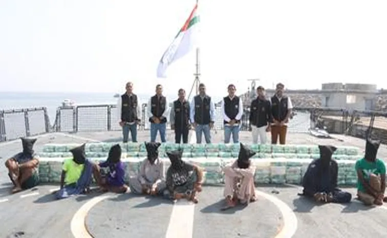 700 kg of drugs seized in Gujarat's Porbandar, 11 Iranian nationals Arrest
