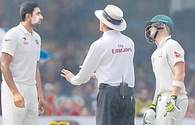 Aussie batter Steve Smith on Ashwin