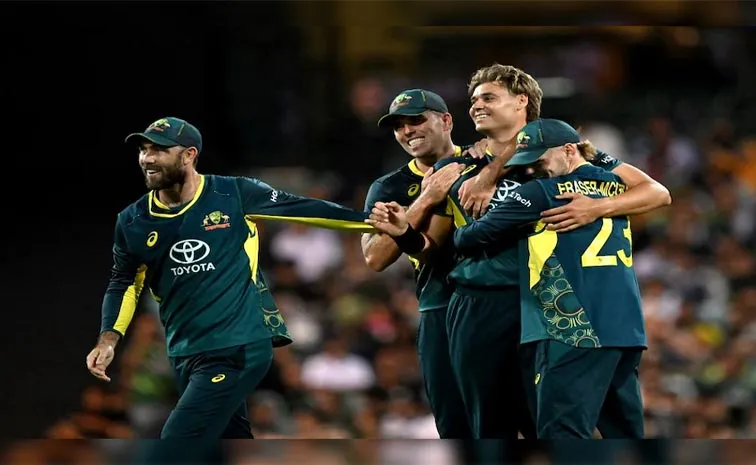 Australia Restricted Pakistan To 117 Runs In Third T20
