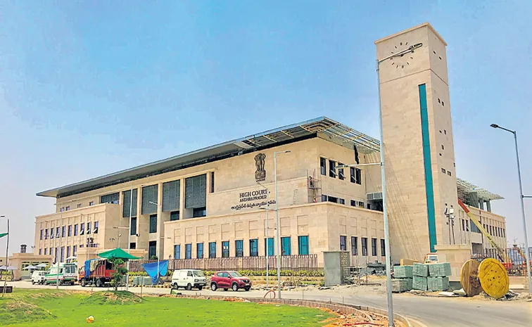 AP High Court On Social Media Activist Varra Ravinder Reddy Issue