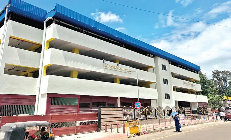 25 crore parking building karnataka