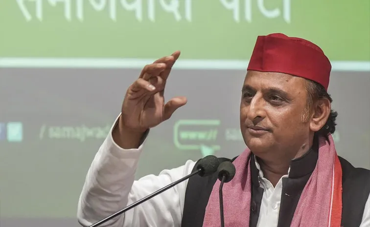 Akhilesh Yadav gets big blow on Kanpur sisamau seat