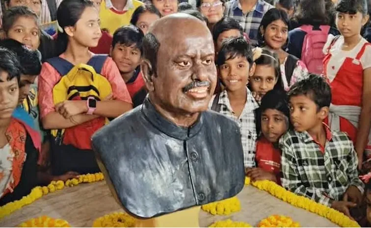 Bengal Governor CV Ananda Bose Unveils Own Statue At Raj Bhavan