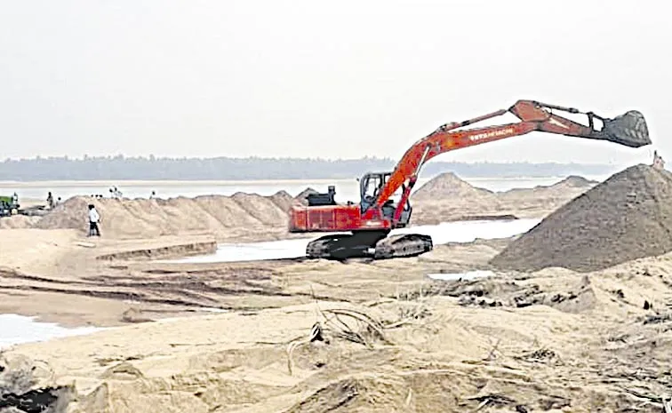 TDP Leader Illegal Sand Mining in Nadiudi West Godavari District: Andhra Pradesh