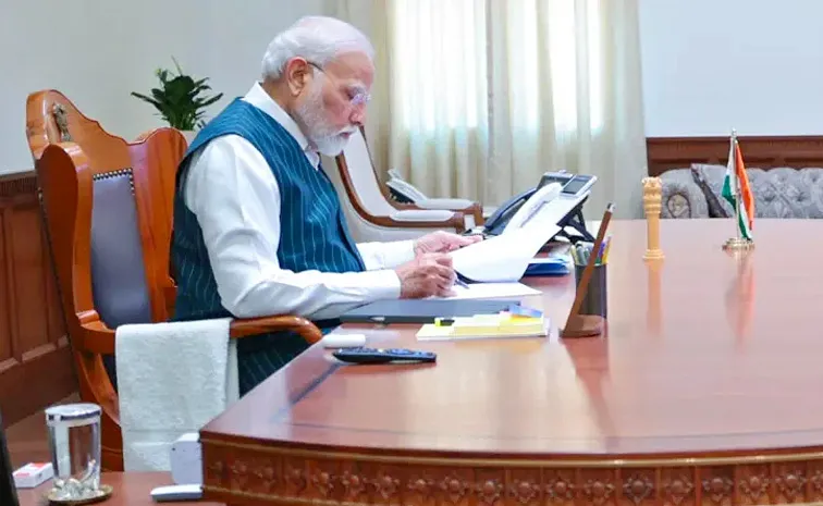 Telangana Bjp Mps And Mlas Meet With Pm Modi Updates