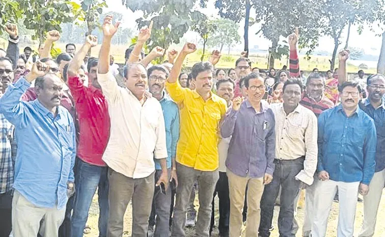 Death of headmaster during residential training sparks furore among teacher unions in Ap