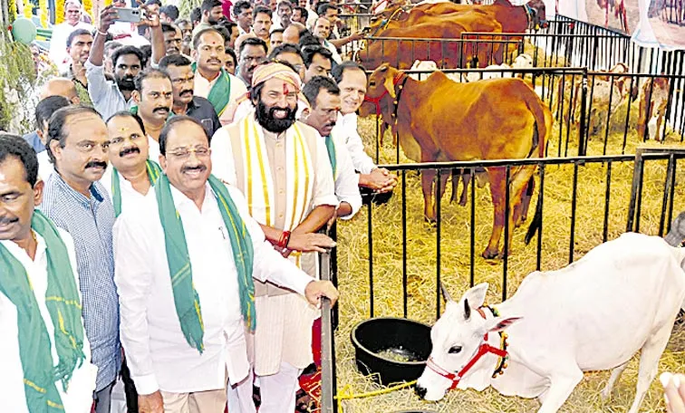 Uttam Kumar Reddy Sensational Comments on BRS: Telangana