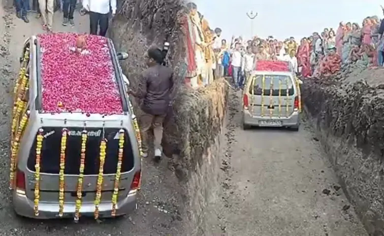 Gujarat family performs burial ceremony of lucky car