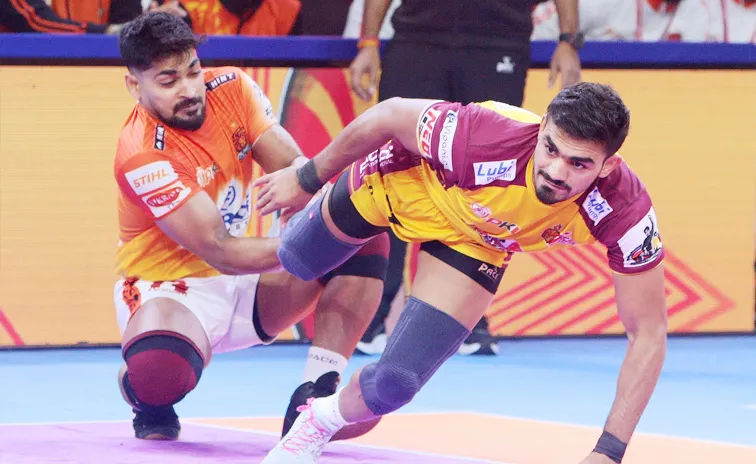 PKL 11 Telugu Titans Beat Puneri Paltan In Hyderabad Thriller 34 33