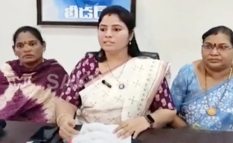 YSRCP Pushpa Sreevani Serious Comments On CBN Govt