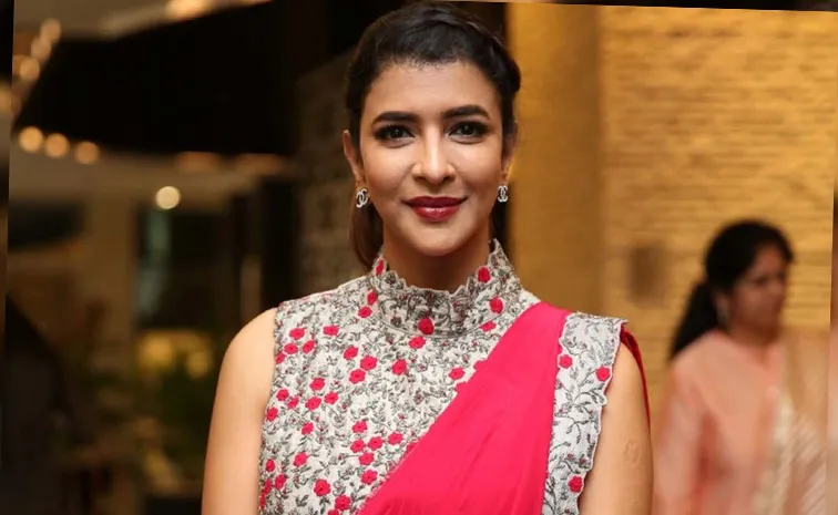Lakshmi Manchu Social Media Post Ahead Of Mohan Babu Family Dispute