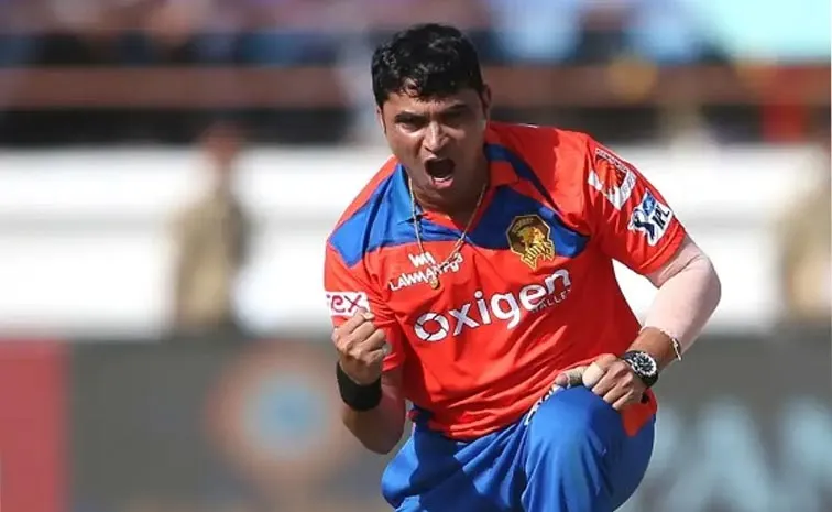 WPL 2025: Gujarat Giants Appoint Pravin Tambe As Bowling Coach