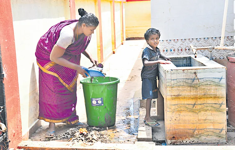 The coalition government has not paid salaries for five months to the school workers