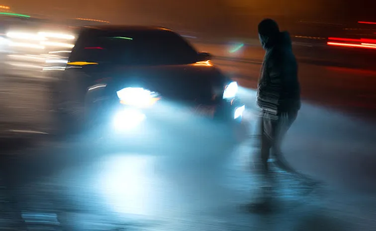 Tips For Safe Driving In Fog: Here You Will Know Why Should Use Low Beams In Fog