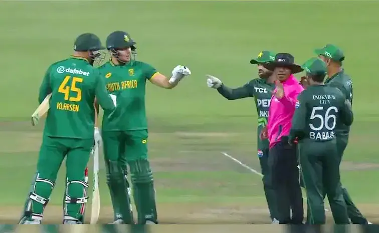 Rizwan involved in heated on-field fight with Klaasen