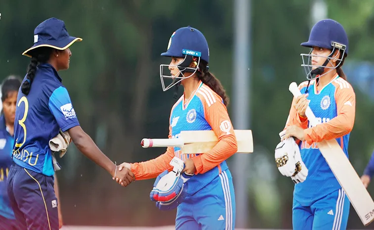 U19 Women Asia Cup: India Beat Srilanka By 4 Wickets Enter Final