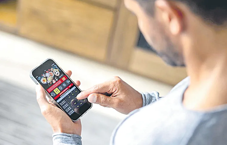 Online games are spoiling the lives of young people
