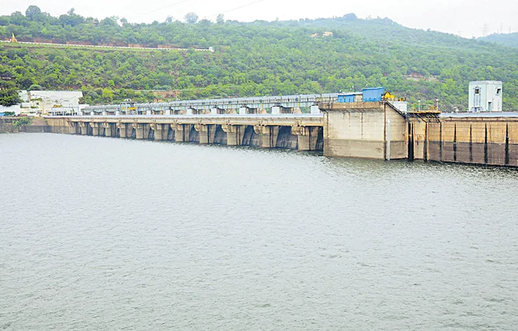 Mud accumulating in Srisailanjala reservoir
