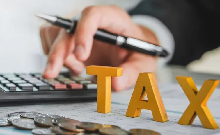 How to Reduce Tax Burden if Both Husband and Wife Are Employed