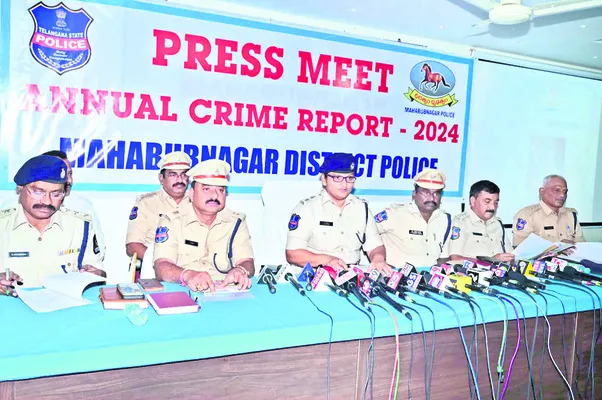 ప్రత్యేక కార్యాచరణతో ముందుకు..