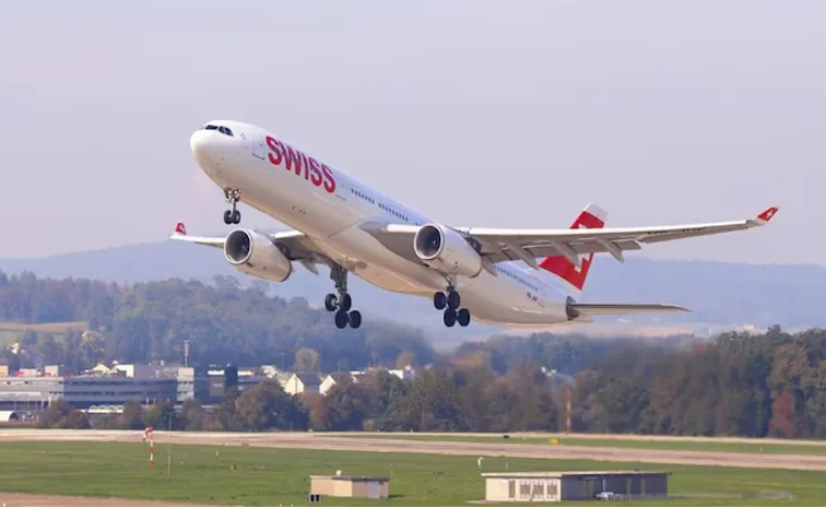 Smoke Fills Swiss Plane After Engine Glitch, Crew Member Dies