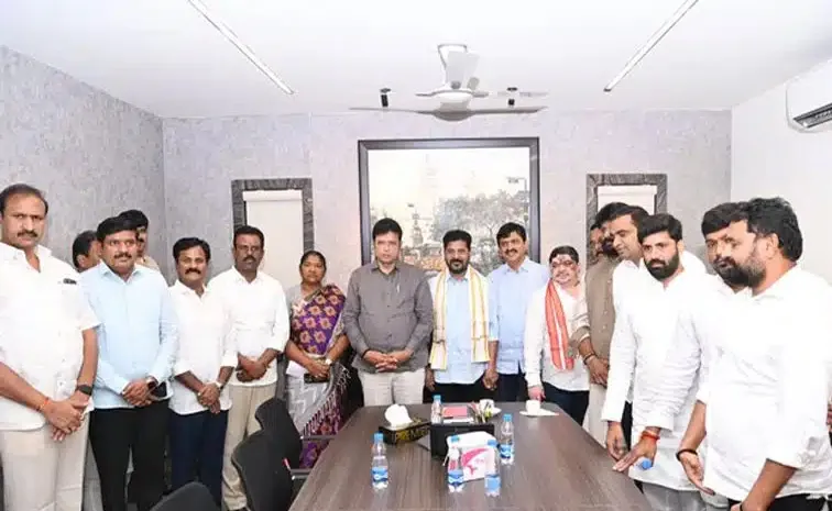 Cm Revanth Reddy Meets Ministers And Mlas